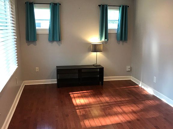 5th image of 156 N Holbrook St APT A