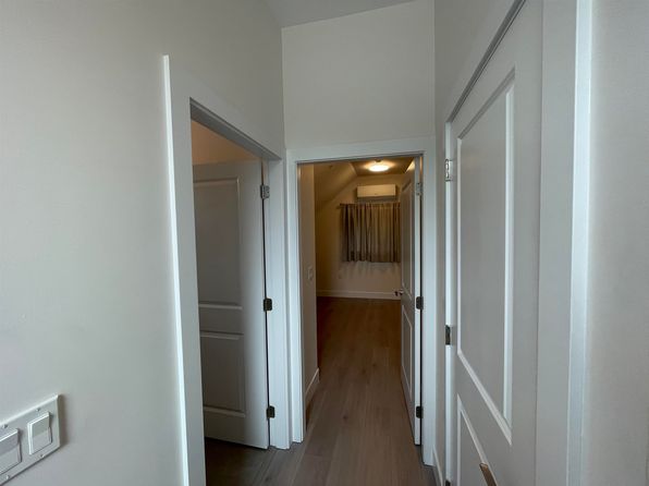2 bedroom rental in Vancouver — photo 8