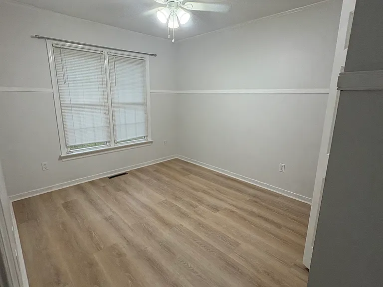 2606 Jordan Ct — Photo 11