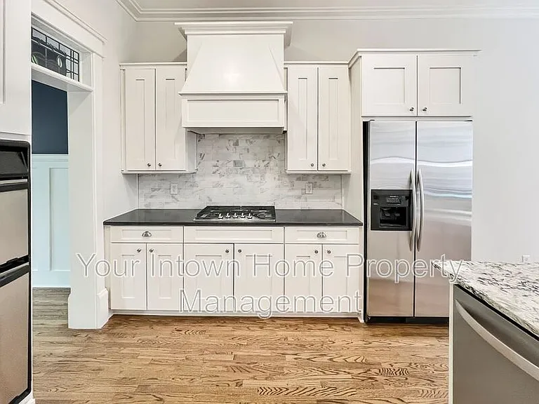 1867 Gordon Mnr NE — Photo 14