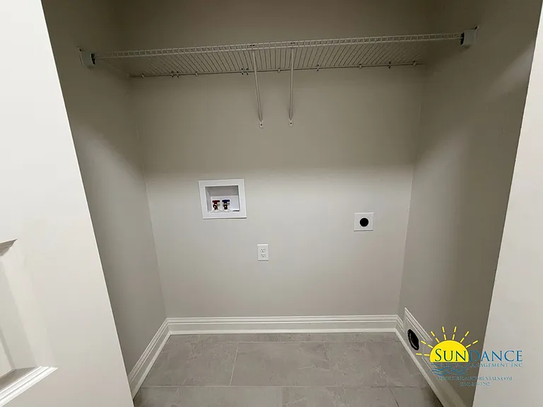 699 Woodlawn Ave NW — Photo 17