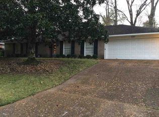 5341 Reddoch Dr, Jackson, MS 39211