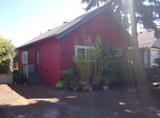 3208 36th Ave SW, Seattle, WA 98126