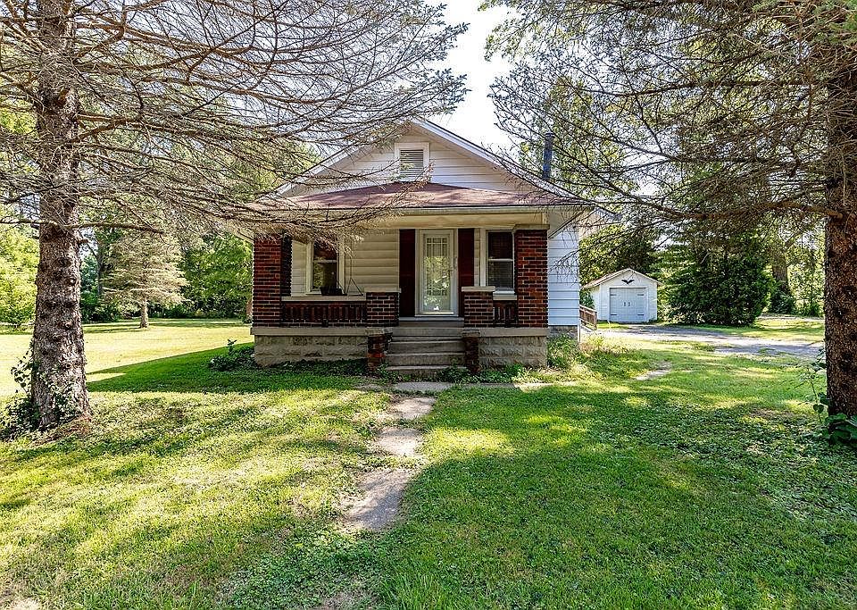 1st image of 9472 Beech Dr