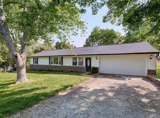 3 Sunset Dr, Fenton, MO 63026