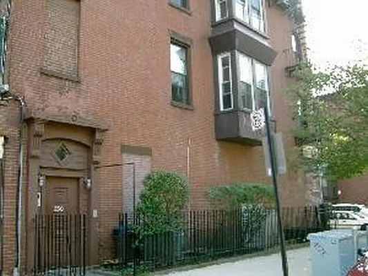 Rented by Garfield Realty  | media 18