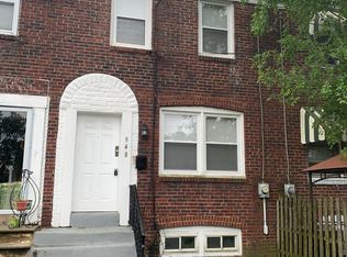 948 Collings Rd, Camden, NJ 08104