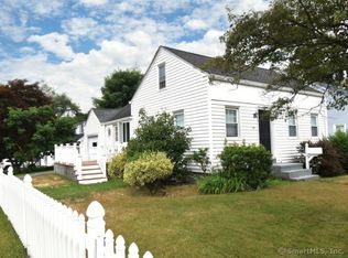 12 Silvermine Ave, Norwalk, CT 06850