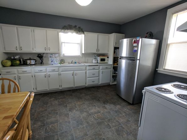 213 E Main St #1