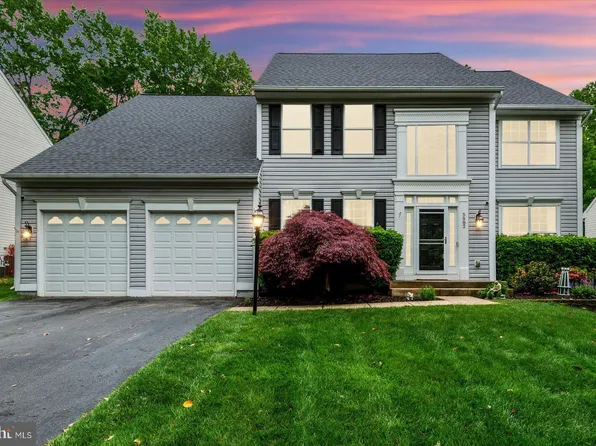 5982 Fincastle Dr, Manassas, VA 20112