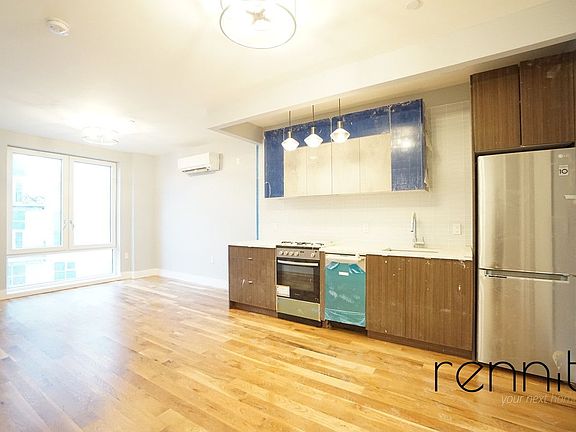 2nd image of 37 Ainslie St #10H