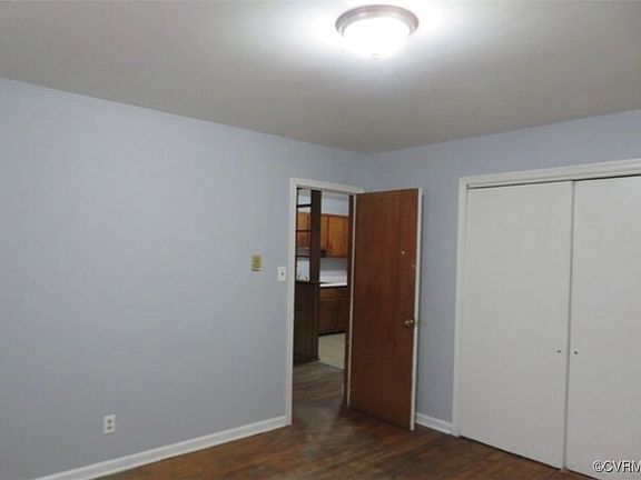 4th image of 1242-1242 Montgomery Ave