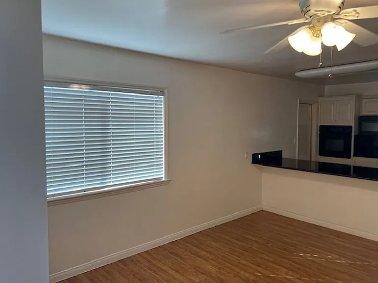 3704 Laverne Ave — Photo 2