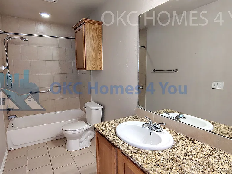 606 Garrison Ln — Photo 19