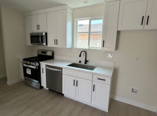 140 S Elliott Ave #2, Azusa, CA 91702