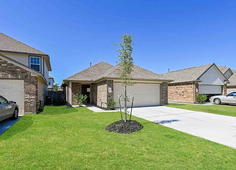 25734 Hazy Elm Ln — Photo 3