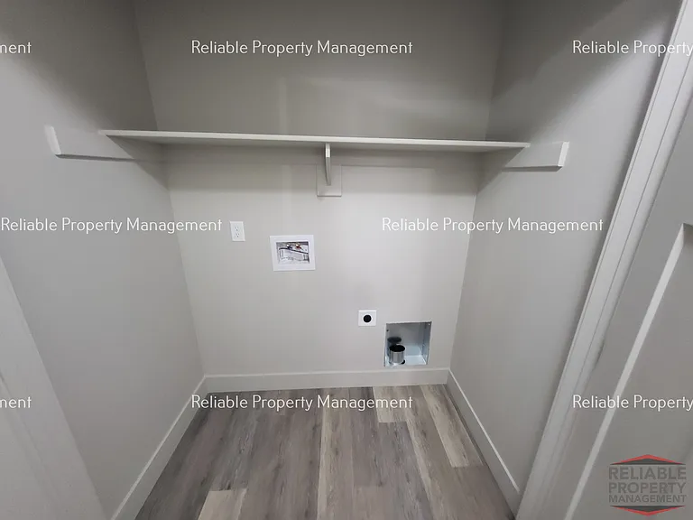 6325 N Silver Fox Rd #2 — Photo 5