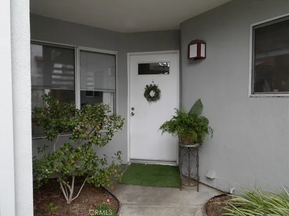 27695 Aquamarine, Mission Viejo, CA 92691