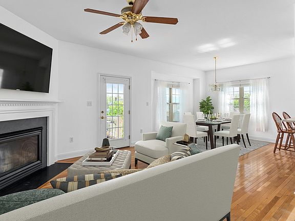 5th image of 226 Donna Dr