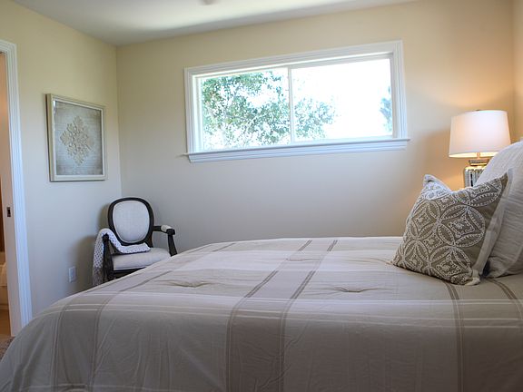 3rd image of 125 S Tassajara Dr