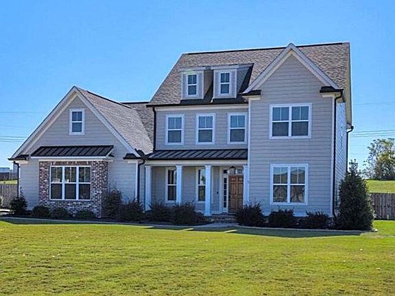 2nd image of 4005 Highfield Drive