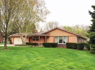 2545 Almesbury Ave, Brookfield, WI 53045
