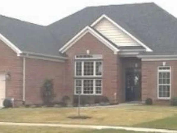 463 Weston Park, Lexington, KY 40515