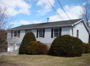 5 Barger St, Cortlandt Manor, NY 10567