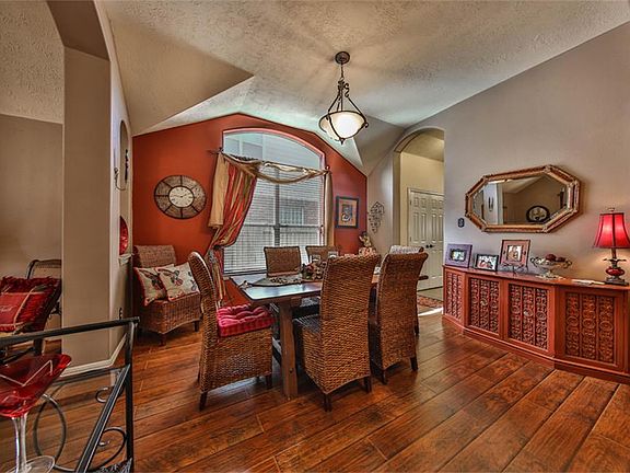 5th image of 13031 Breezy Meadow Ln