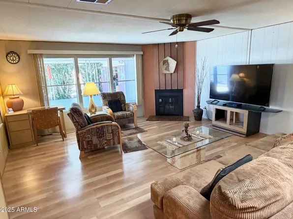 8154 E CALYPSO Avenue, Mesa, AZ 85208