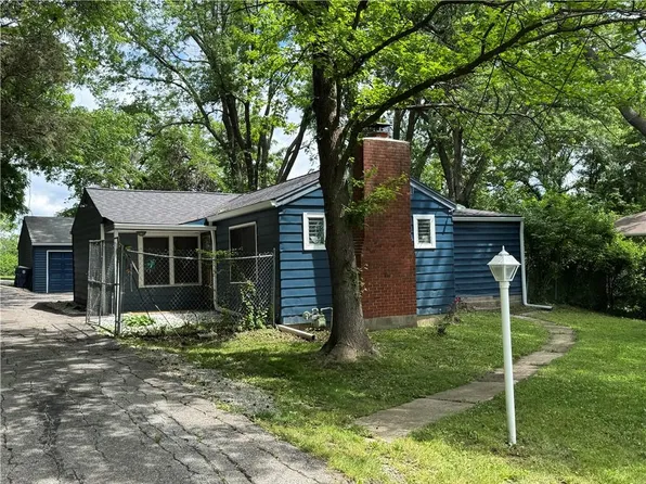 8020 E 92nd St, Kansas City, MO 64138