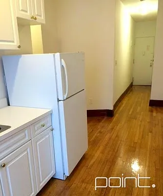 Rented by Point NYC | media 34