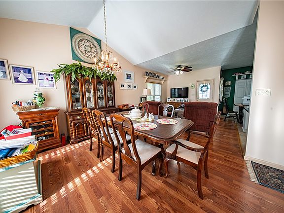 5th image of 317 Quail Ridge Ct