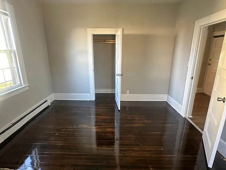 355 Goodrich St #A — Photo 8