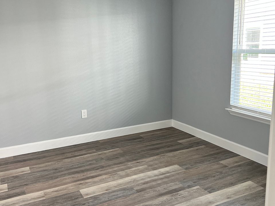 Building SRiverbend Oaks 32 3rd St Folkston GA Zillow