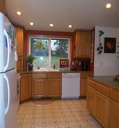 2nd image of 13806 80th St SE