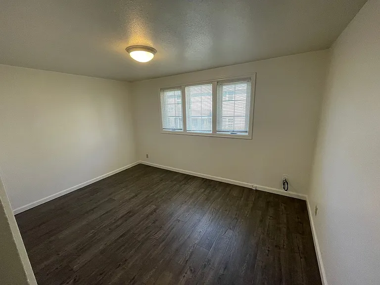Vista Terrace — Photo 43
