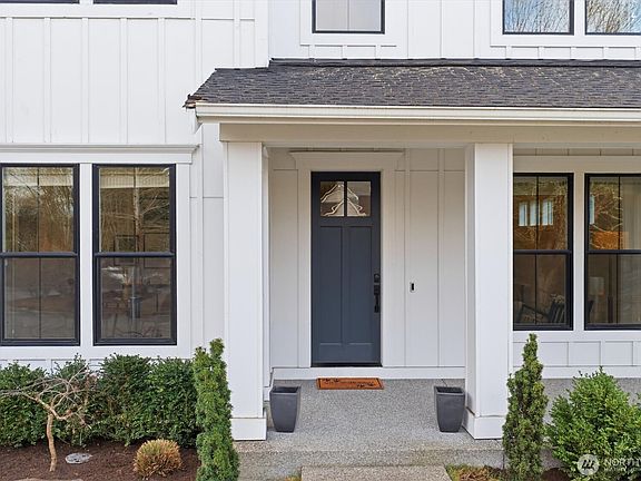 3rd image of 12143 NE 170th Place