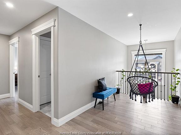 3rd image of 1389 Helsinki Ct