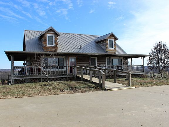 2nd image of 206 Kenny Smallwood Ln