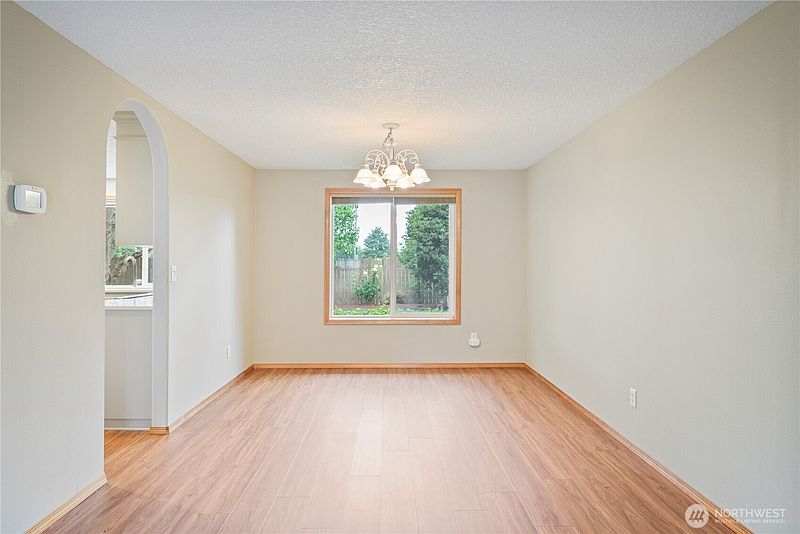 5th image of 2225 52nd Avenue