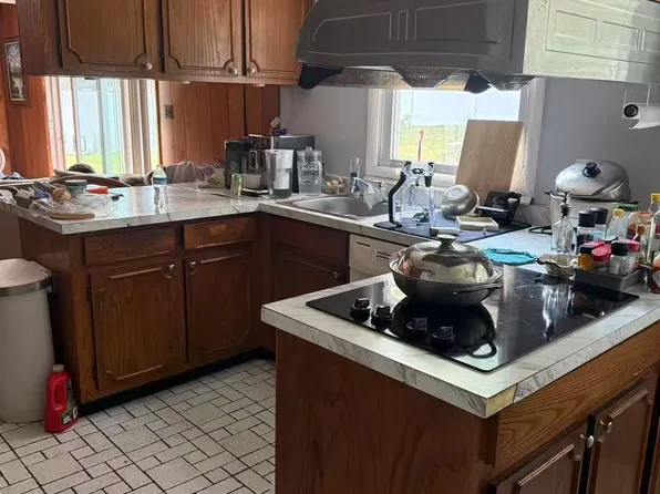 (undisclosed Address), Stony Brook, NY 11790