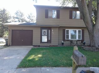 500 32nd Ave W, Milan, IL 61264