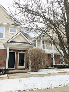 3902 Cherry Creek Ln #25, Sterling Heights, MI, 48314