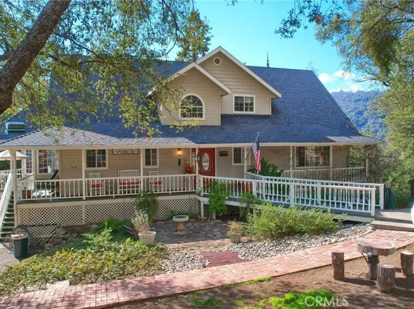 50590 Lazy Oak Dr, Oakhurst, CA 93644