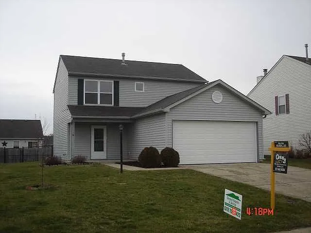 1636 Carlton Dr photo 1