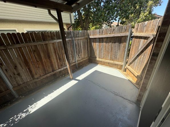 1977 Benita Dr UNIT 4, Rancho Cordova, CA 95670
