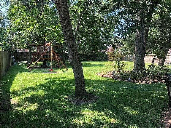 5th image of 4114 Honey Oaks Dr