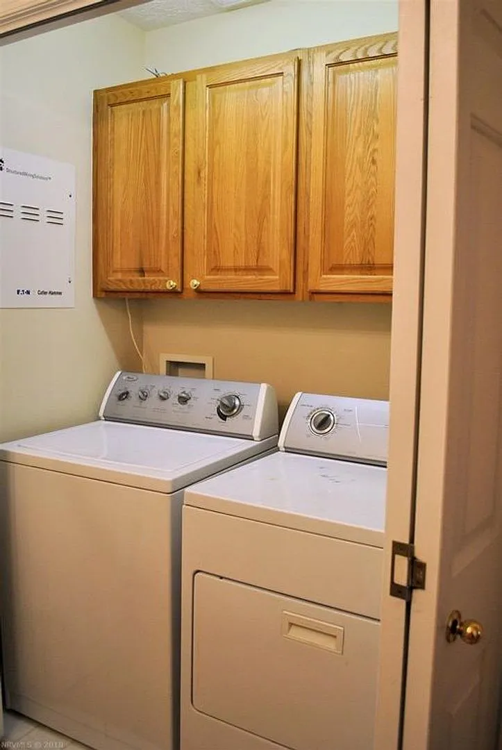 2 Bedroom 2 Bath Townhouse — Photo 1