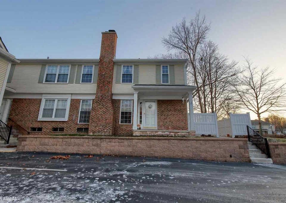 1st image of 42102 Pellston Dr #281